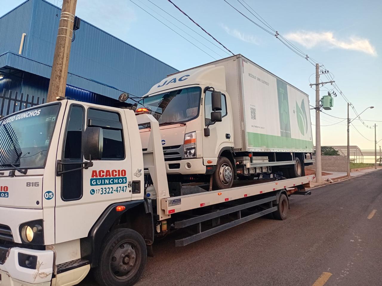<b>Guinchos Acacio</b> - Resgate rápido, seguro e de confiança!